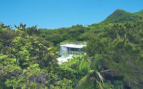 Lodge Crea